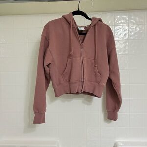 Aritzia TNA Sweatfleece Boyfriend Zip Up Hoodie in Dusty Pink